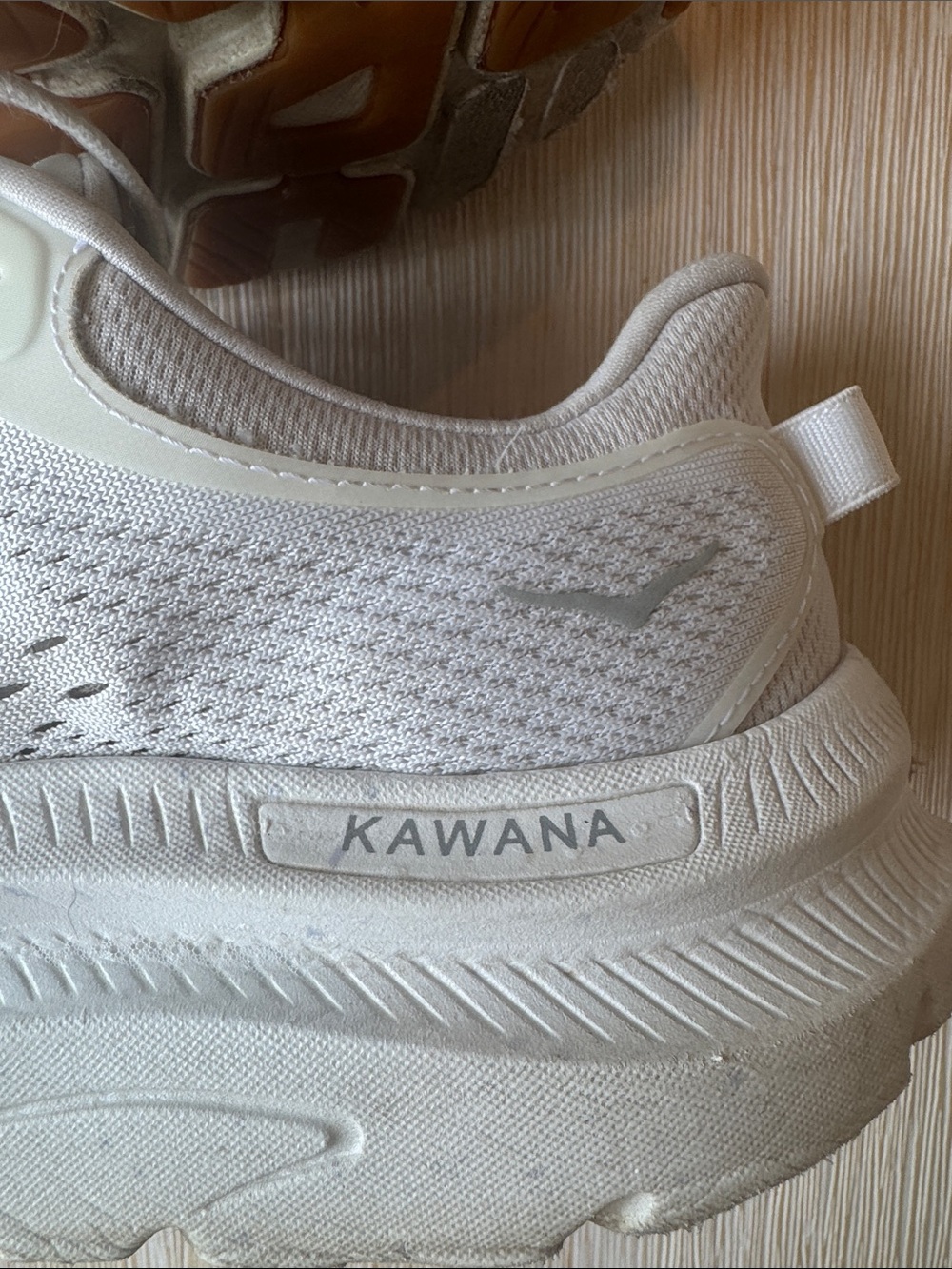 ⭐️HOKA Kawana Bright white Running shoes ⭐️ - Picture 3 of 9